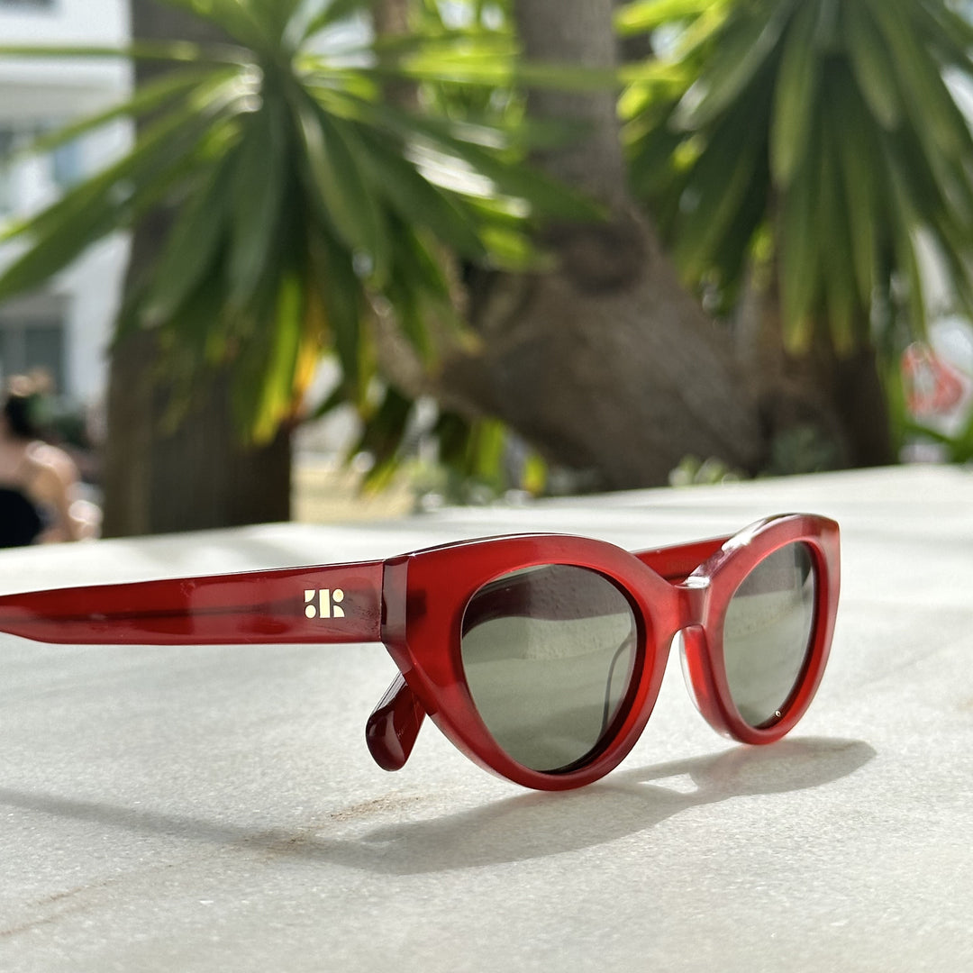 Camille Sun Black Sunglasses - UV Protection Cat‑Eye Eyewear