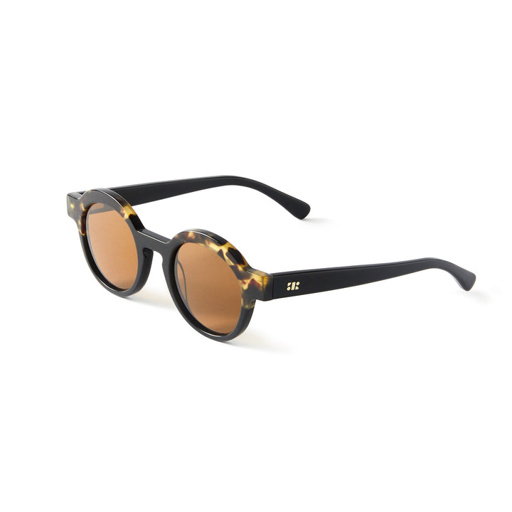 Stylish Black and Tortoise Sunglasses AlterImage Jackie Fashion Retro Sunglasses for Women 3 Pair  main image 3
